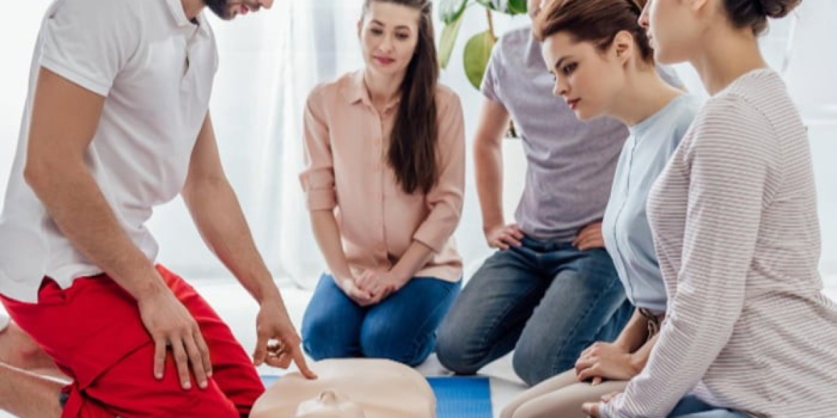 Comprehensive First Aid and CPR Training | Lifesaving Skills for Everyone