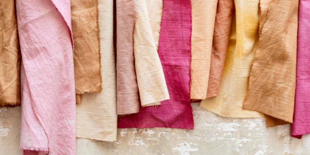 Best Times to Order Wholesale Linen Fabric in the USA